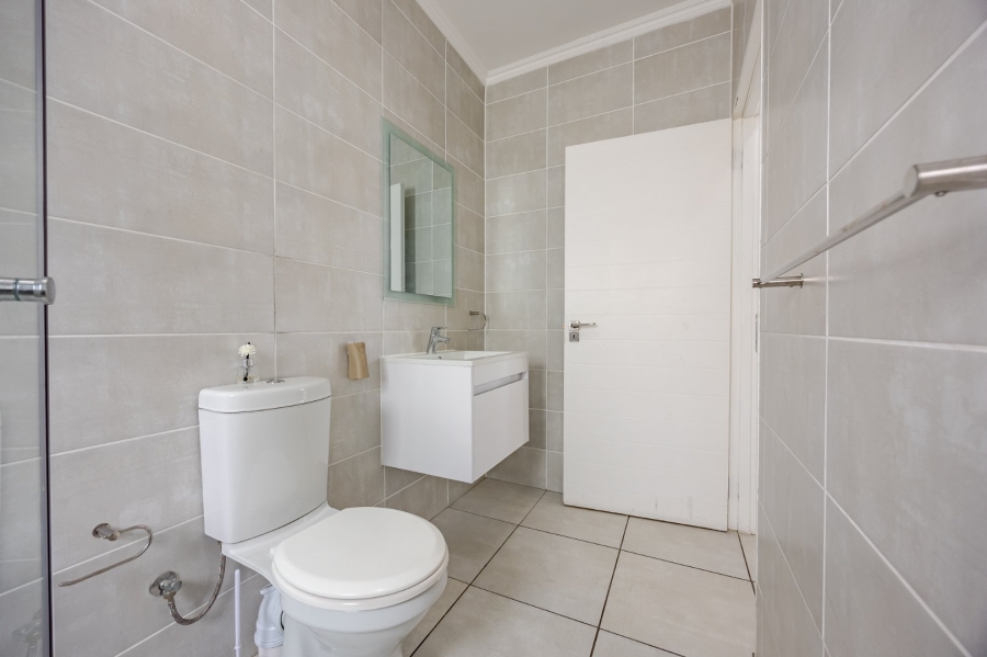 1 Bedroom Property for Sale in Richwood Western Cape